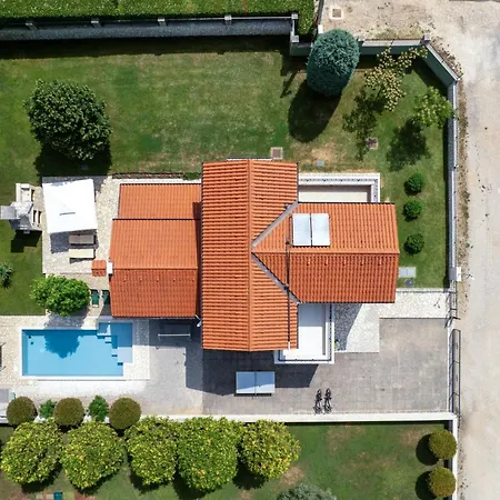 Montara By Briskva Labin (Istria)